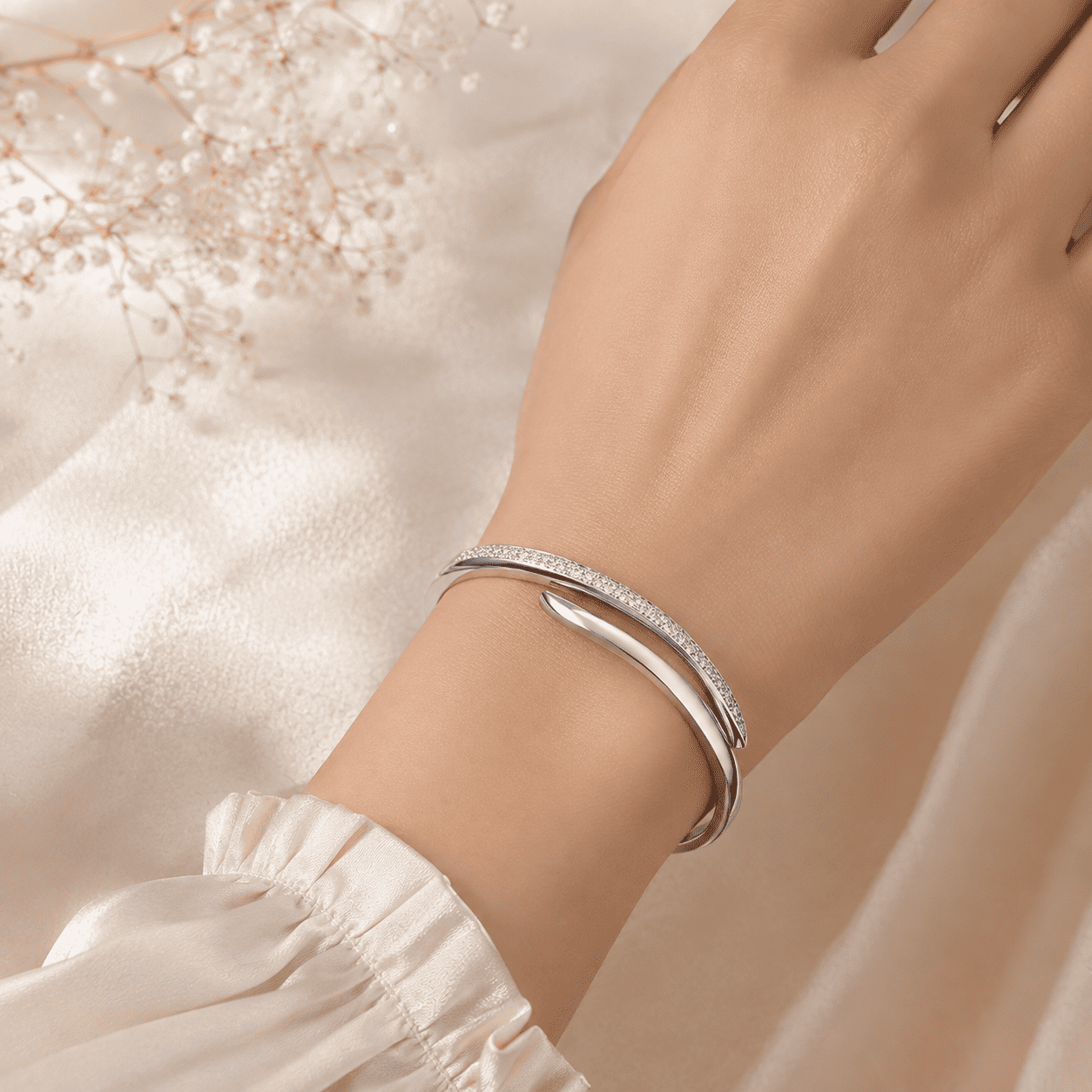 Ladies Silver Kada photo 2